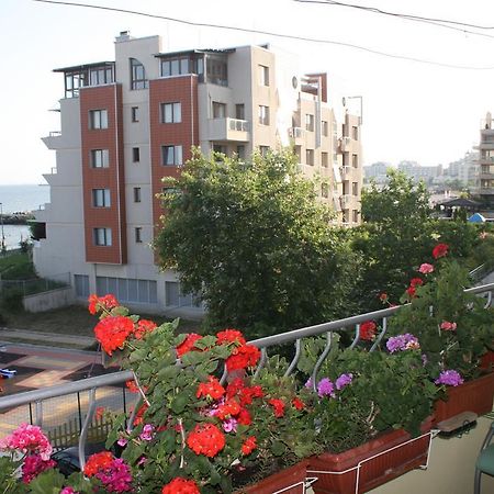 Homestay Kostadinov Pomorie Buitenkant foto