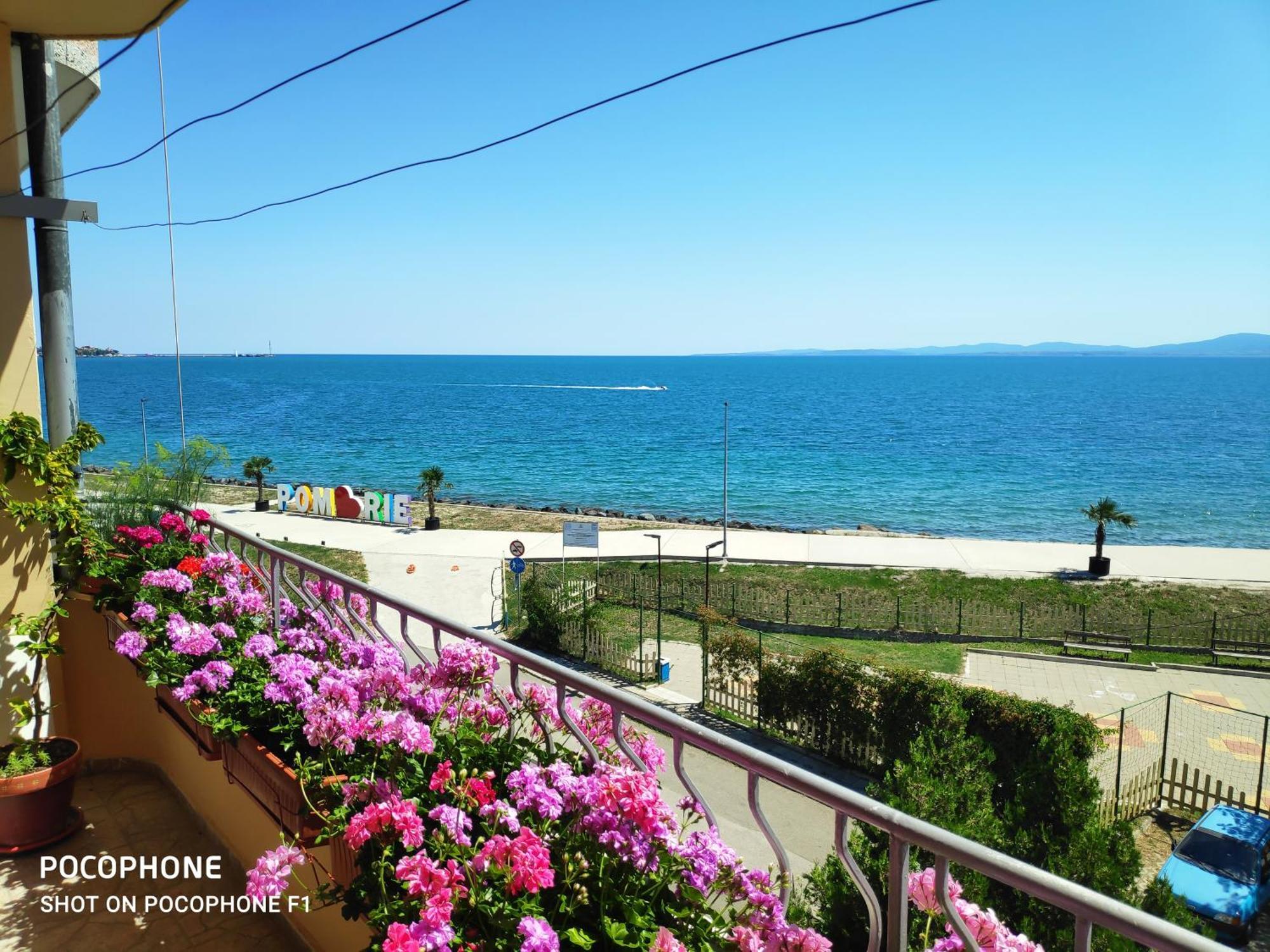 Homestay Kostadinov Pomorie Buitenkant foto