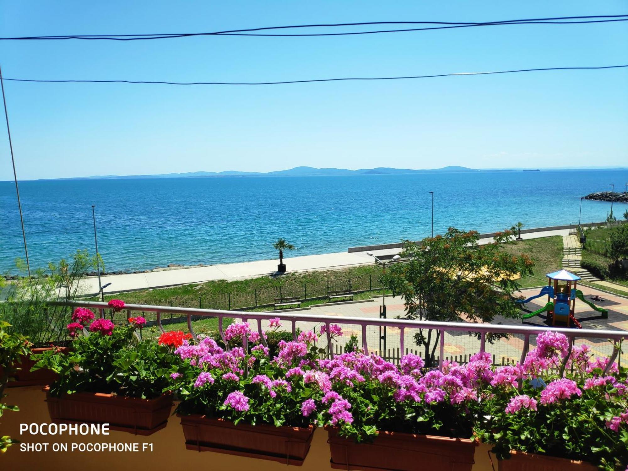 Homestay Kostadinov Pomorie Buitenkant foto